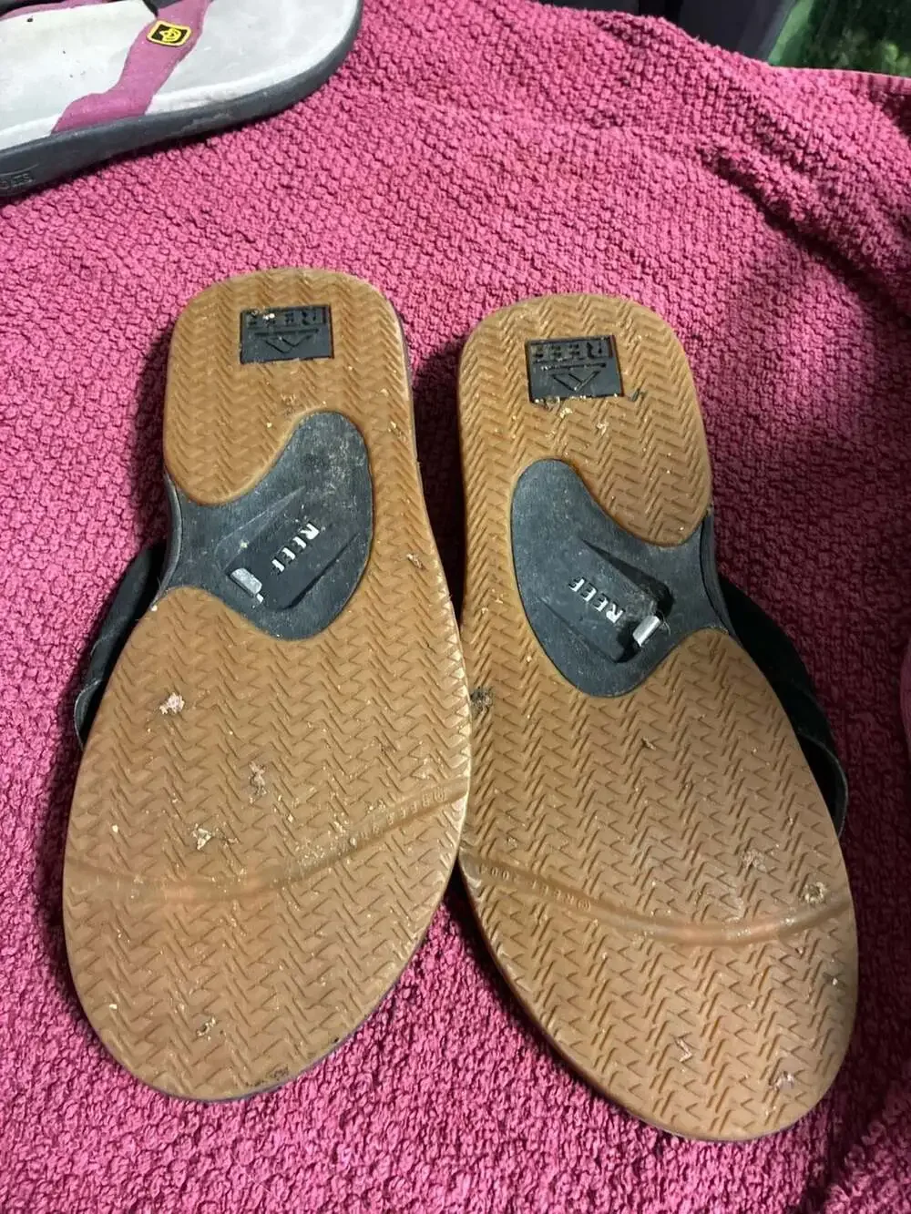 Reef Fanning Men's Black/Silver Flip Flop Sandals with Bottle Opener